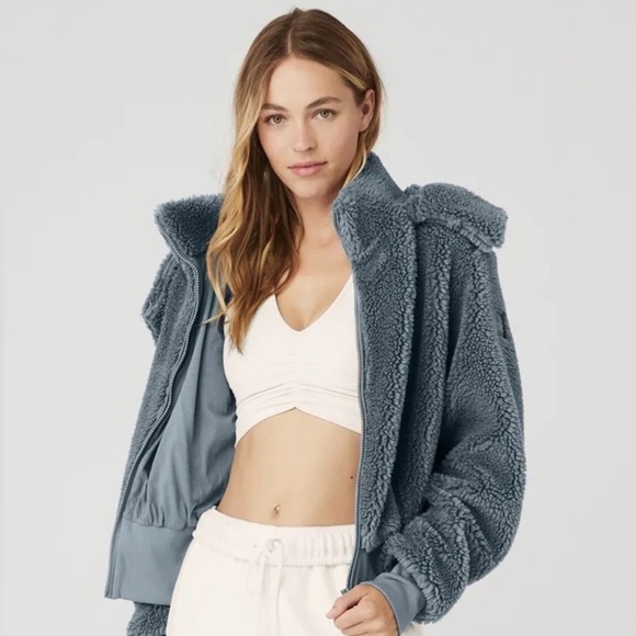ブルゾン [Alo Yoga] Foxy Sherpa Jacket Foxy Sherpa Jacket - Ivory | Alo Yoga